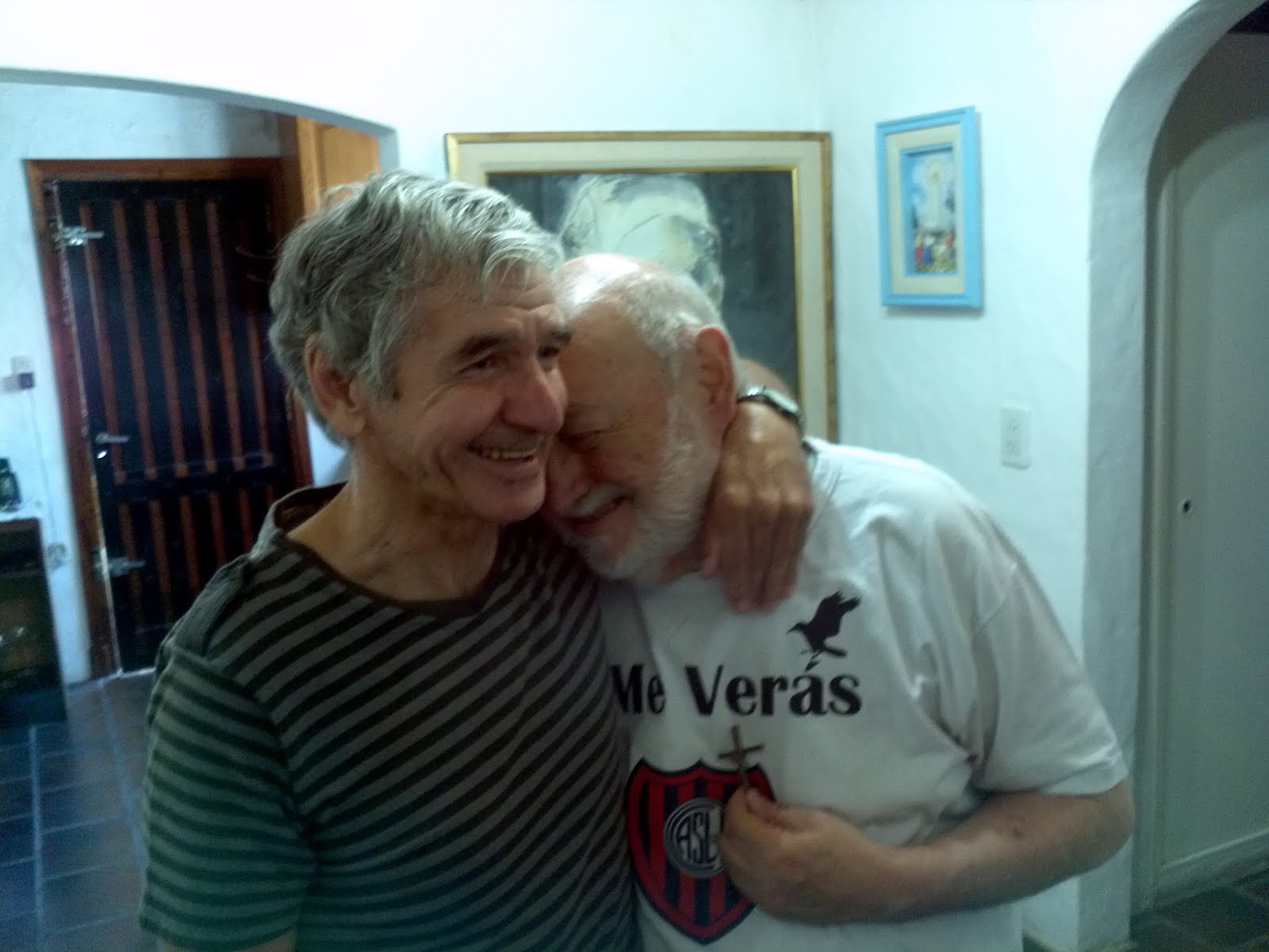 El padre Farinello, un hincha fanático de San Lorenzo - Timing Político